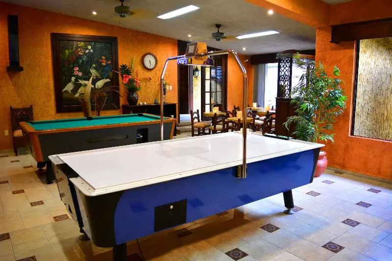 هتل Villas Layfer