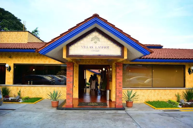 هتل Villas Layfer