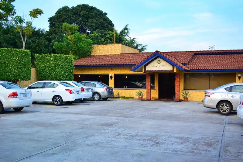 هتل Villas Layfer