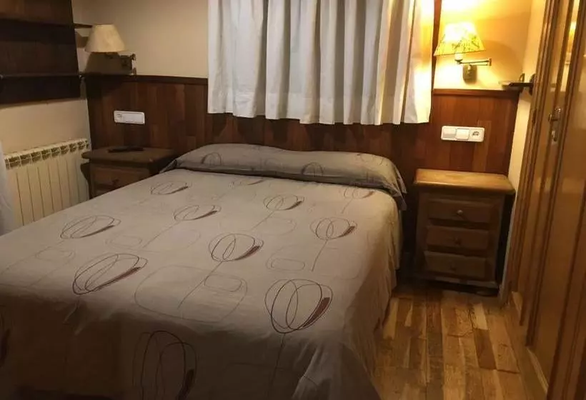 هاستل Boi Romanic Suites