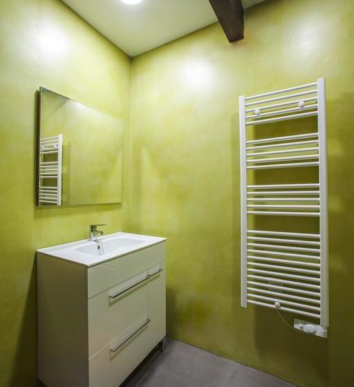 هاستل Boi Romanic Suites