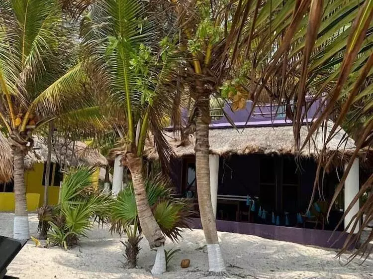 Hotelli Maya Luna Adults Only