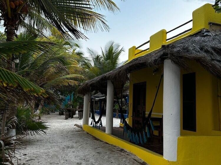 Hotelli Maya Luna Adults Only