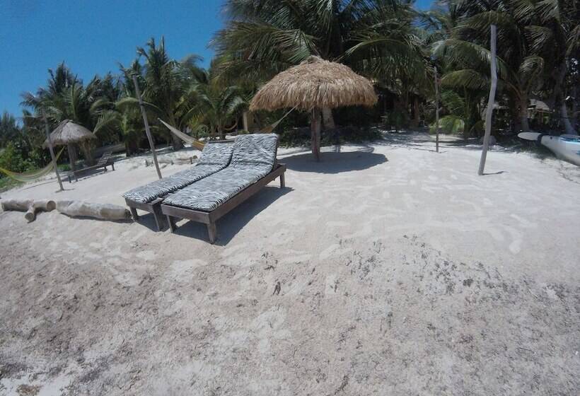 Hotelli Maya Luna Adults Only