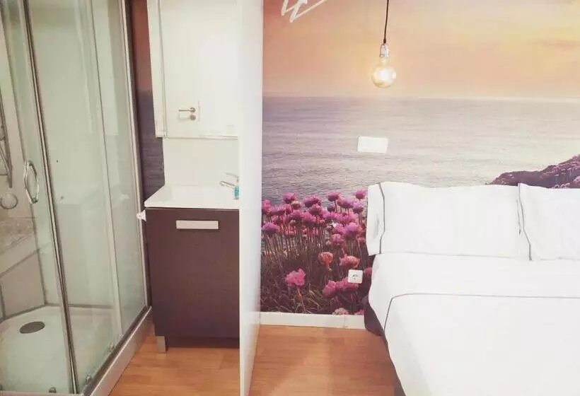 مسافرخانه Rin Rooms