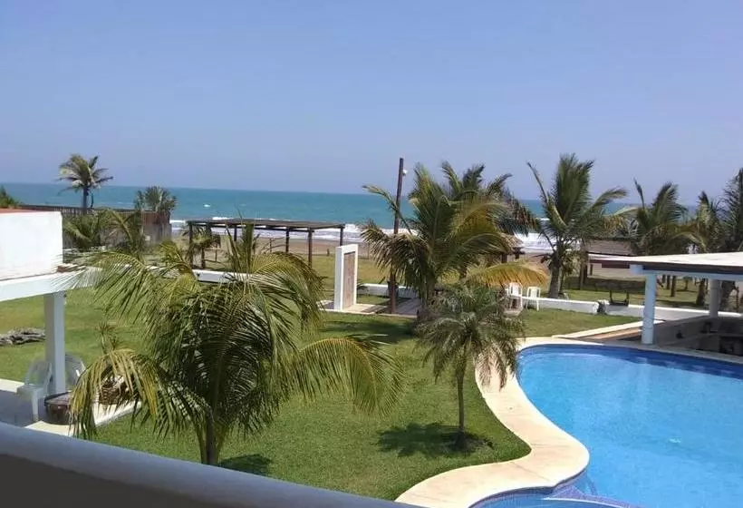 ホテル Arrecife Chachalacas