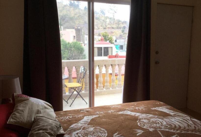 هتل Casona De Cantera