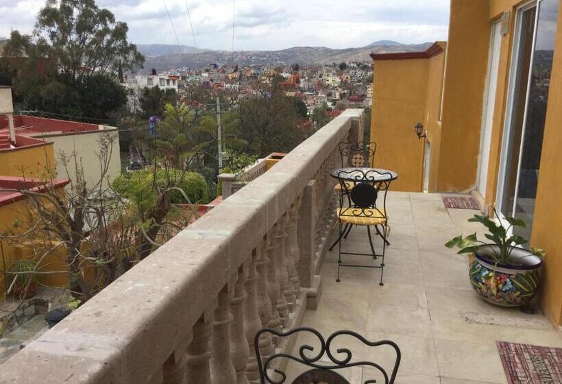 هتل Casona De Cantera