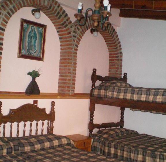 فندق Habitaciones Betito