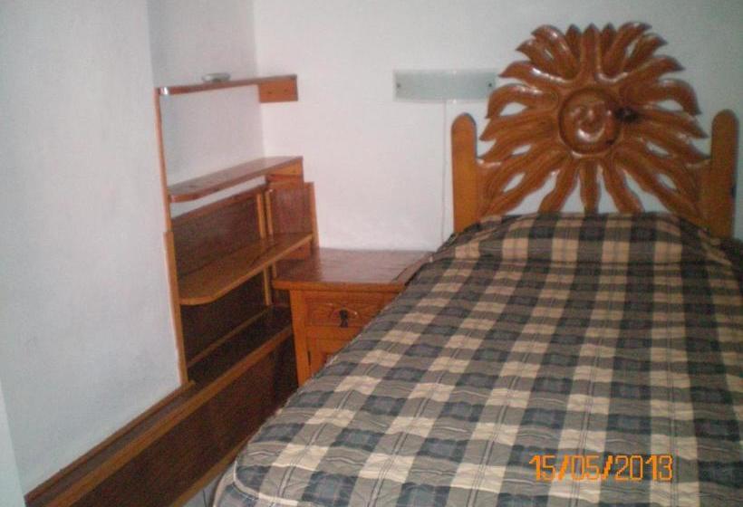 فندق Habitaciones Betito