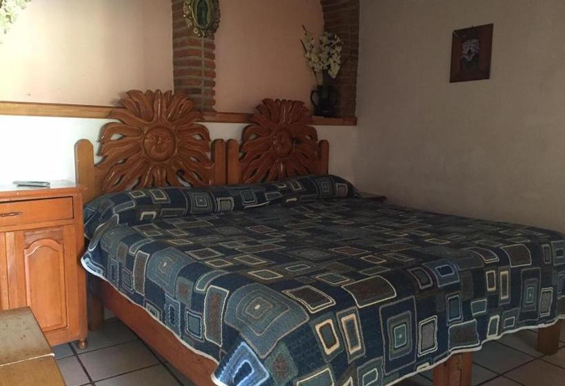 فندق Habitaciones Betito