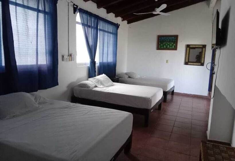 فندق & Hostal Mayflower