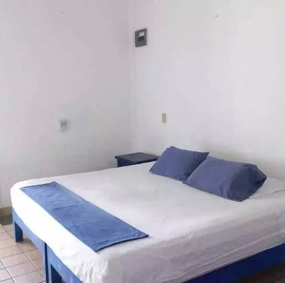 هتل & Hostal Mayflower