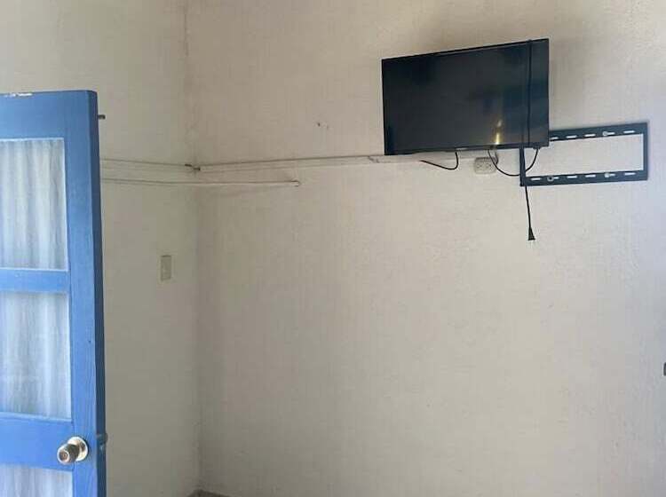 فندق & Hostal Mayflower