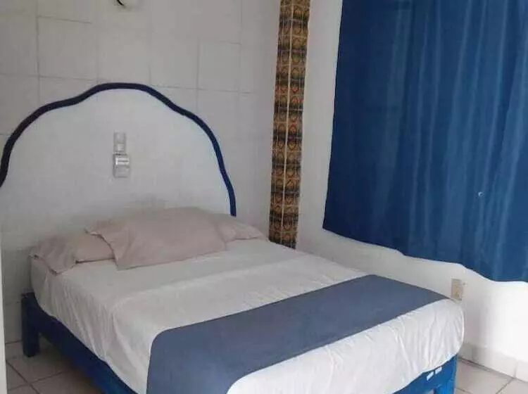 هتل & Hostal Mayflower