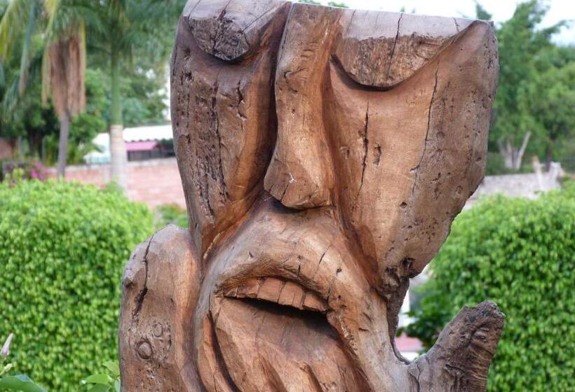 فندق La Casa Del Guamúchil