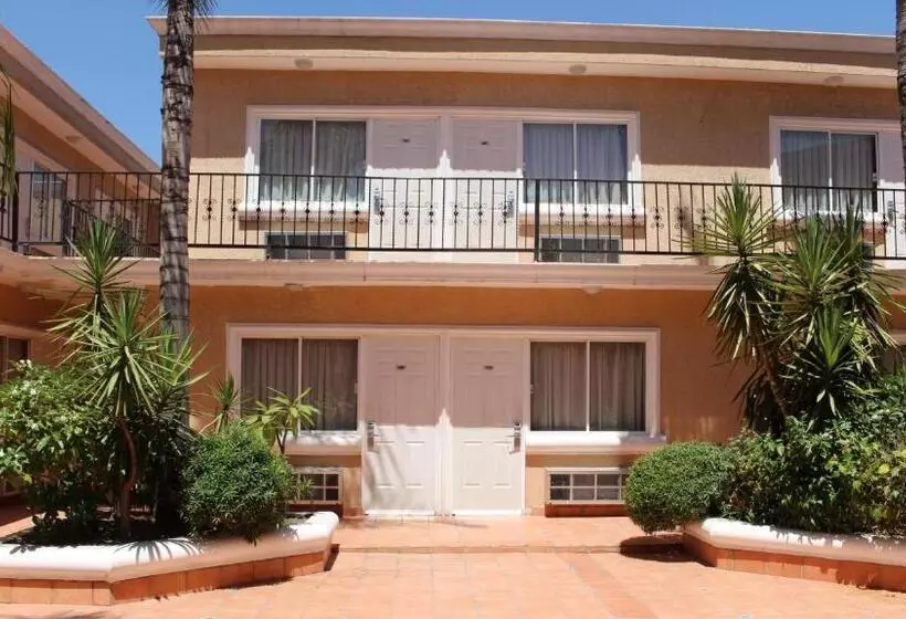 Hotelli La Villa
