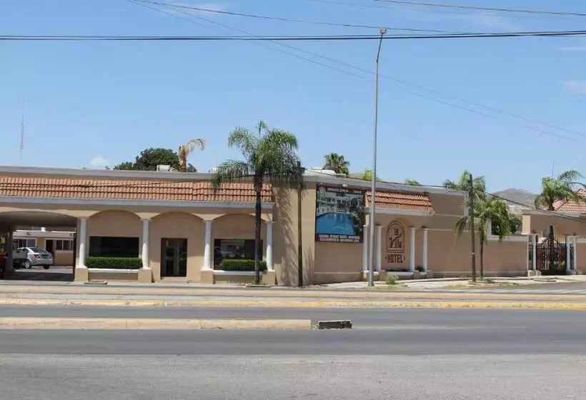 Hotelli La Villa