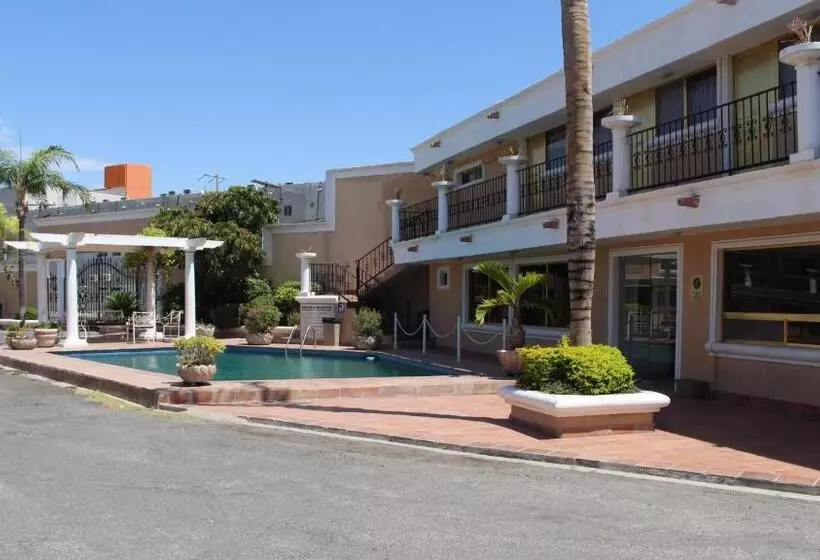 Hotelli La Villa