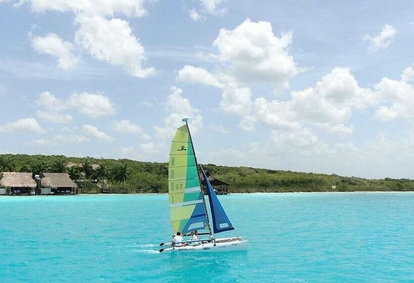Отель Las Velas Bacalar