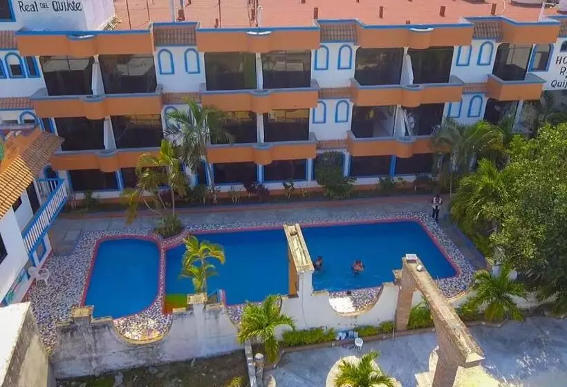 ホテル Real Del Quijote A Sólo 50 Metros De La Playa