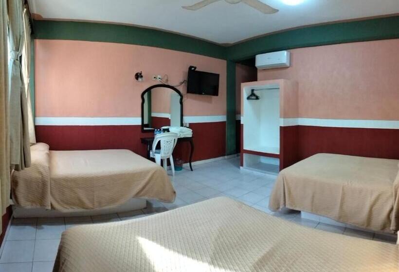 Hotelli Real Del Quijote A Sólo 50 Metros De La Playa