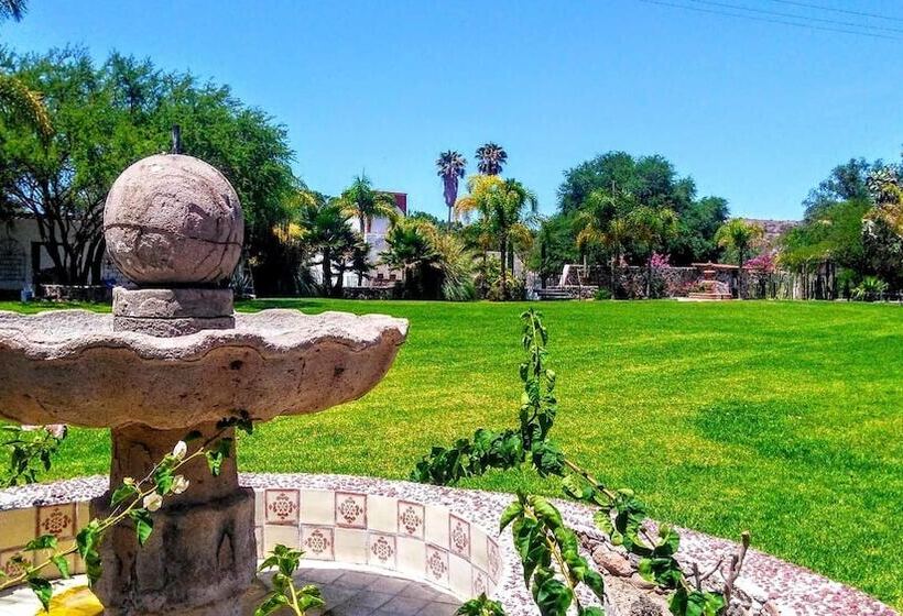 ホテル Spa Hacienda Real La Nogalera