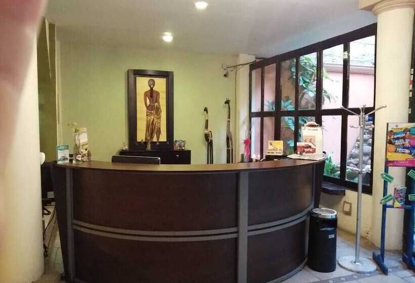 هتل Villa Manzanares