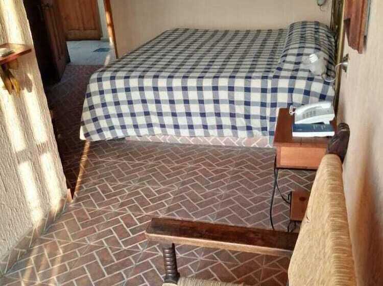 هتل Villa Manzanares