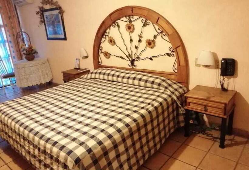 هتل Villa Manzanares