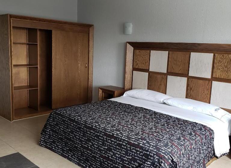 فندق على الطريق Aeropuerto