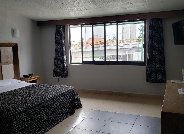 فندق على الطريق Aeropuerto