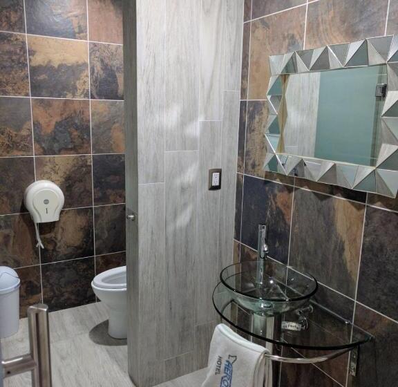 فندق على الطريق Aeropuerto