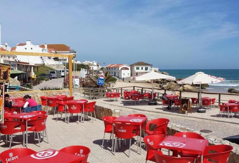 پانسیون The Wave Baleal