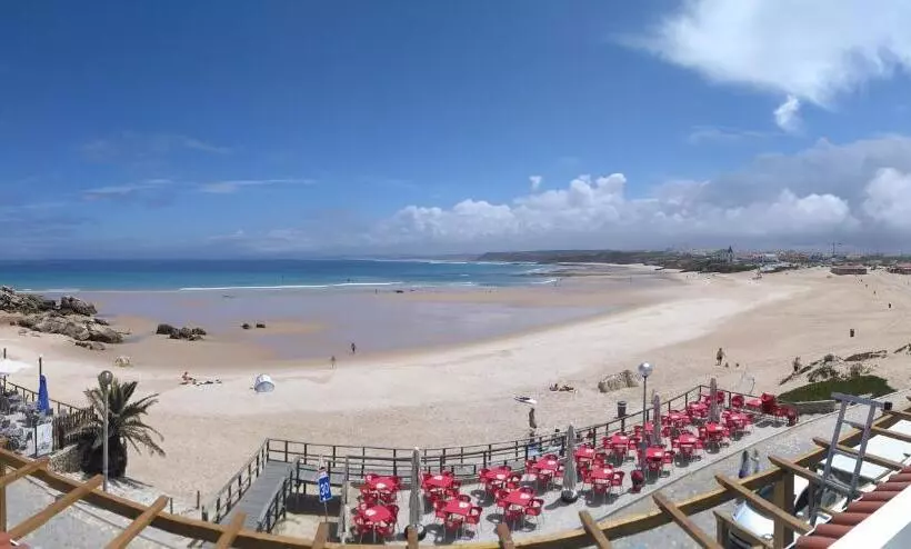 Majatalo The Wave Baleal
