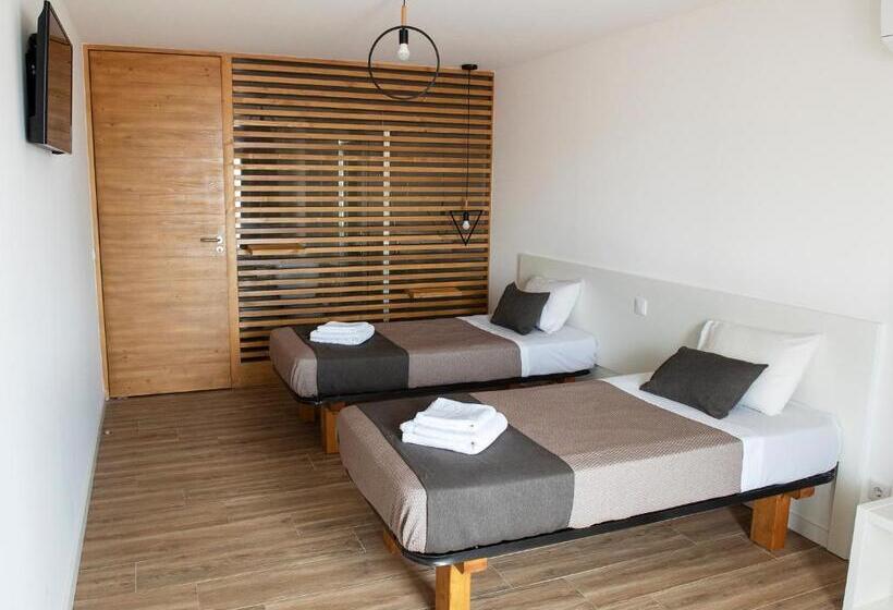 پانسیون The Wave Baleal