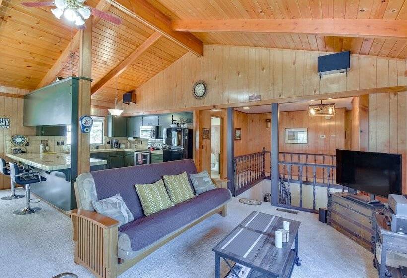 Cozy Cabin In Pine Mountain Lake Near Yosemite!