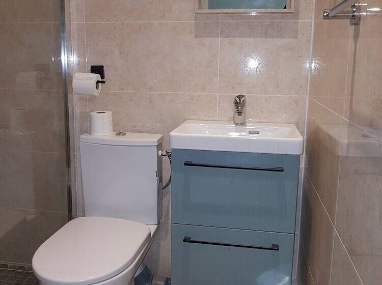 Hotell Auberge De Bagneux