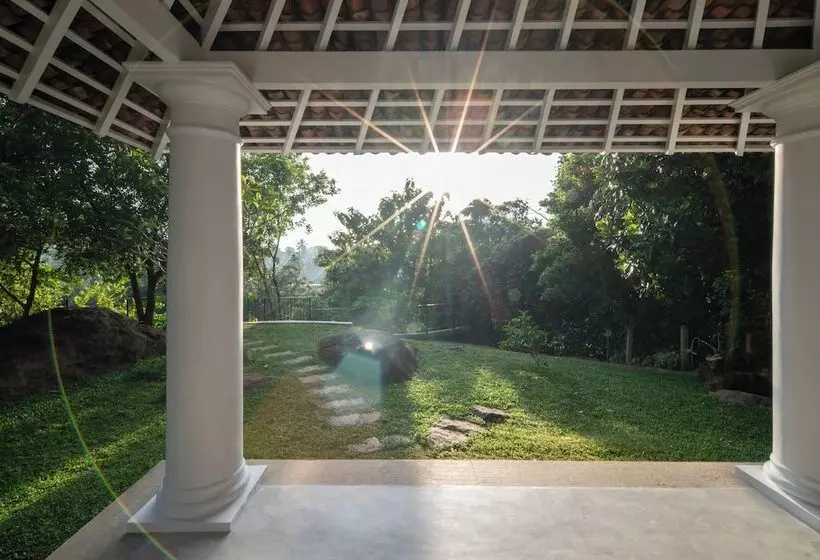 Hotelli Villa Pooja Kanda