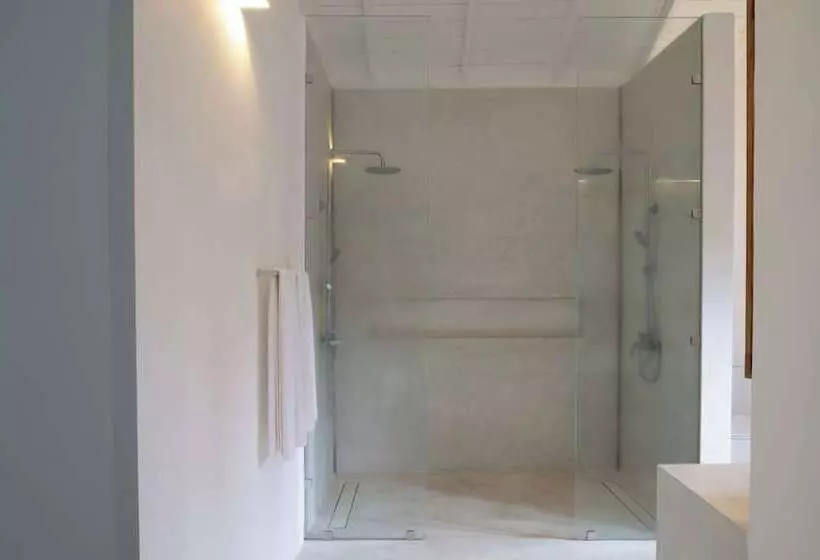 Hotelli Villa Pooja Kanda