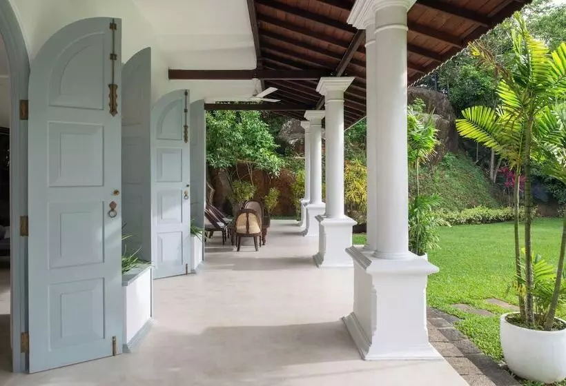 Hotelli Villa Pooja Kanda