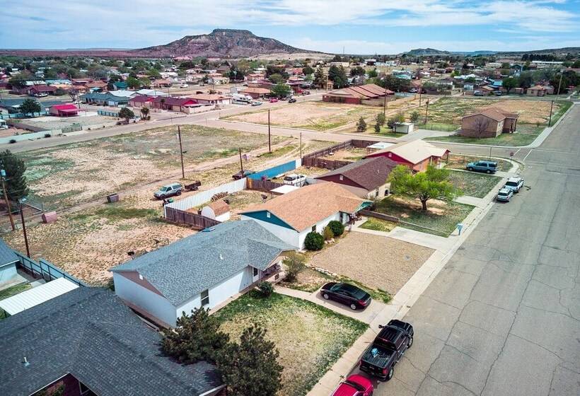 New Mexico Smart Home W/ Private Yard & Grill