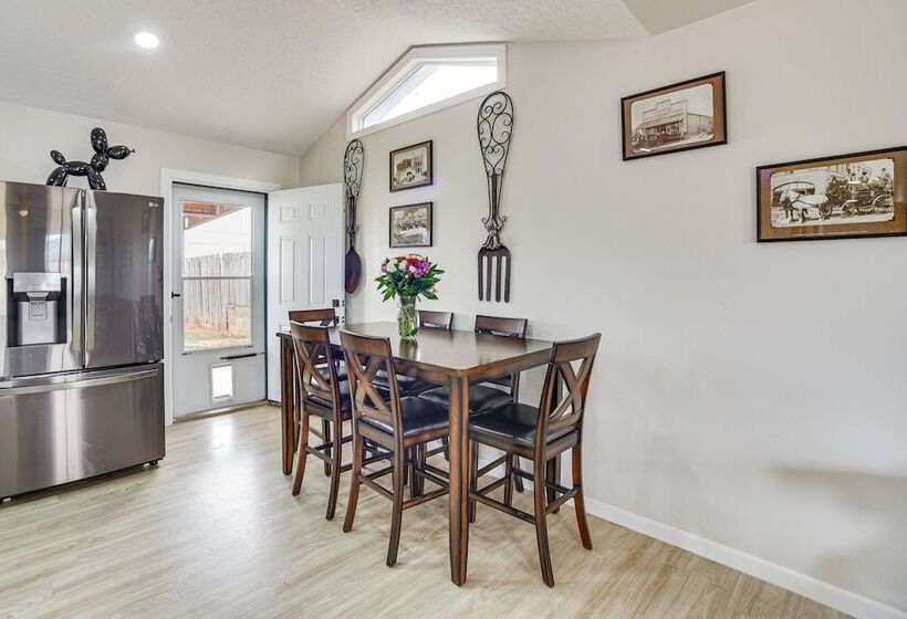 New Mexico Smart Home W/ Private Yard & Grill