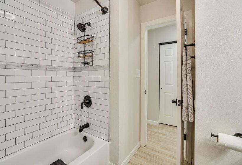 New Mexico Smart Home W/ Private Yard & Grill