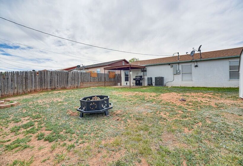 New Mexico Smart Home W/ Private Yard & Grill