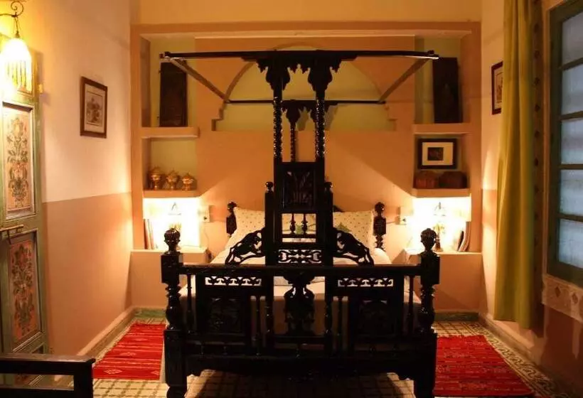 Majatalo Ryad Dar Al Maknassia