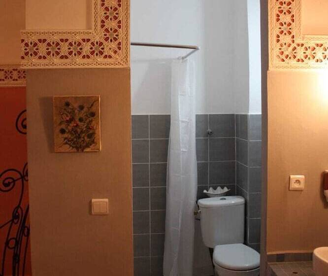 پانسیون Ryad Dar Al Maknassia