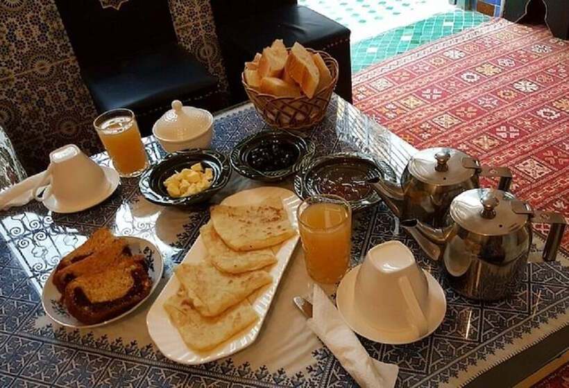 پانسیون Ryad Dar Al Maknassia