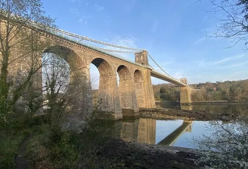 Beautiful, Private Farm Cottage In Anglesey
