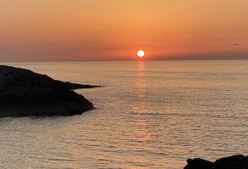 Beautiful, Private Farm Cottage In Anglesey